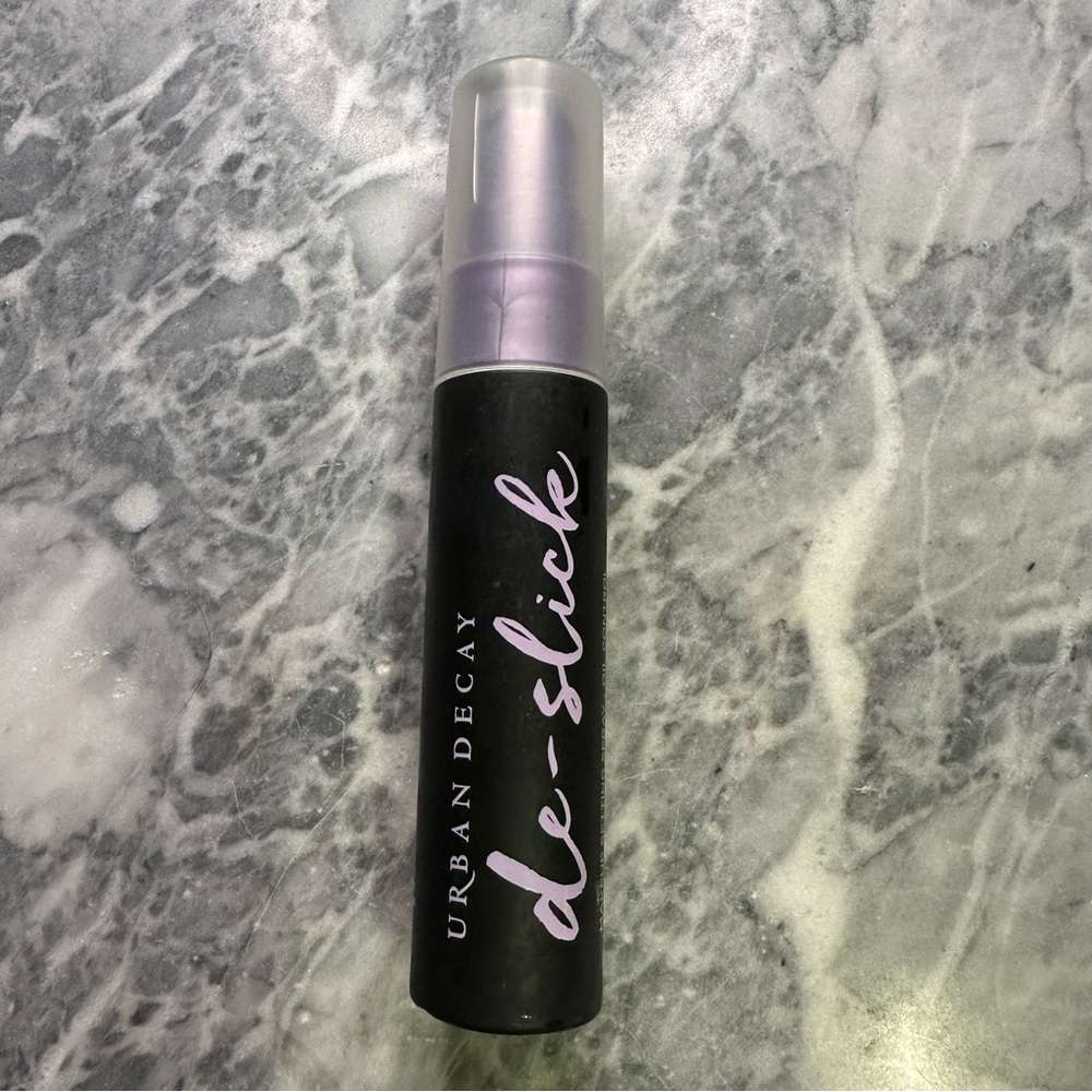 Urban Decay‎ De-Slick Setting Spray